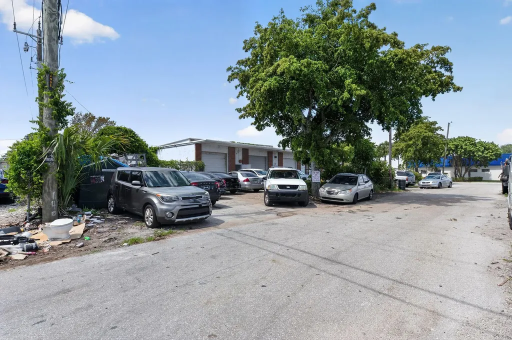 824 NE 3rd Street Boynton Beach FL