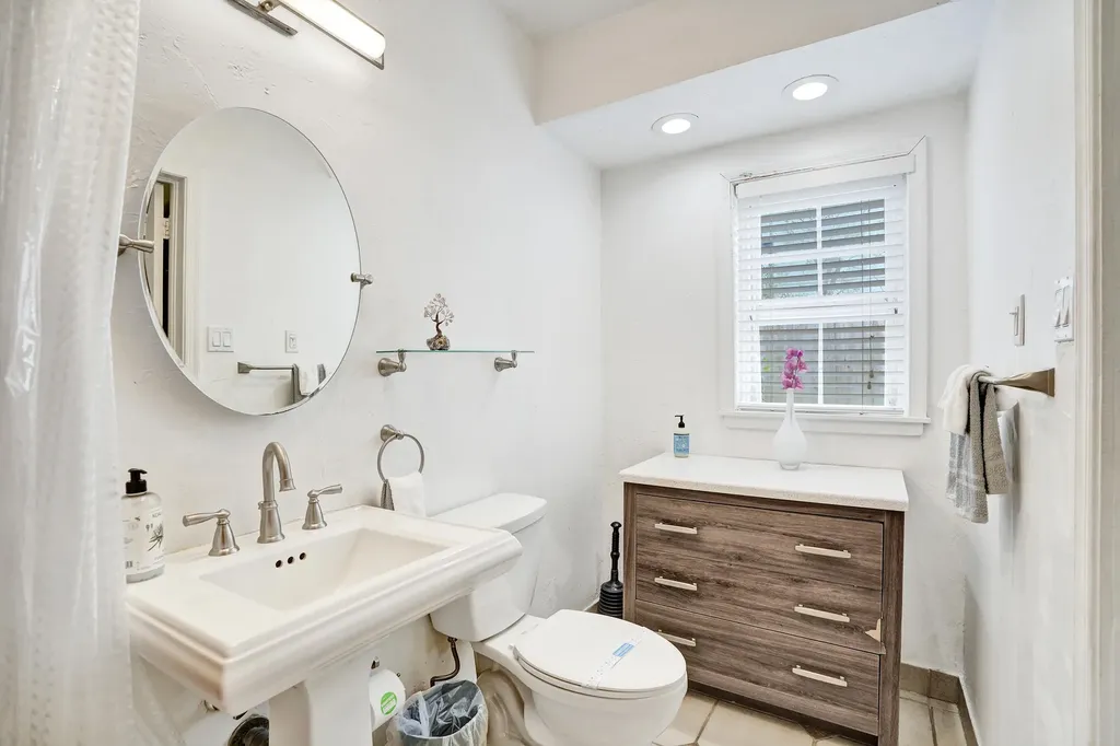 530 NE 11th Avenue Fort Lauderdale FL 33301