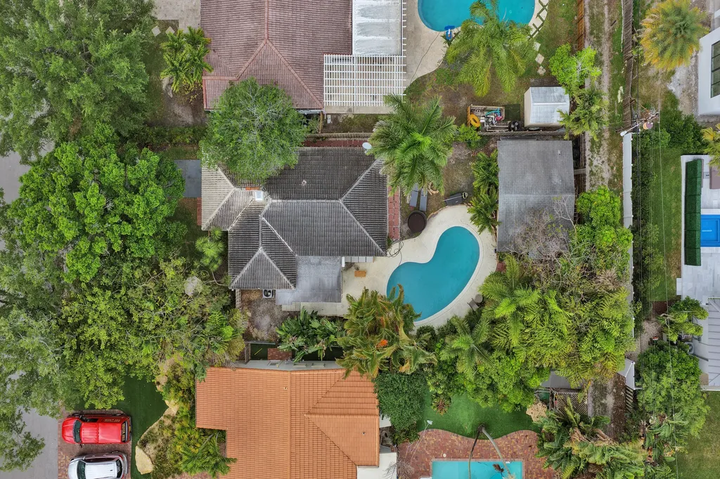 530 NE 11th Avenue Fort Lauderdale FL 33301
