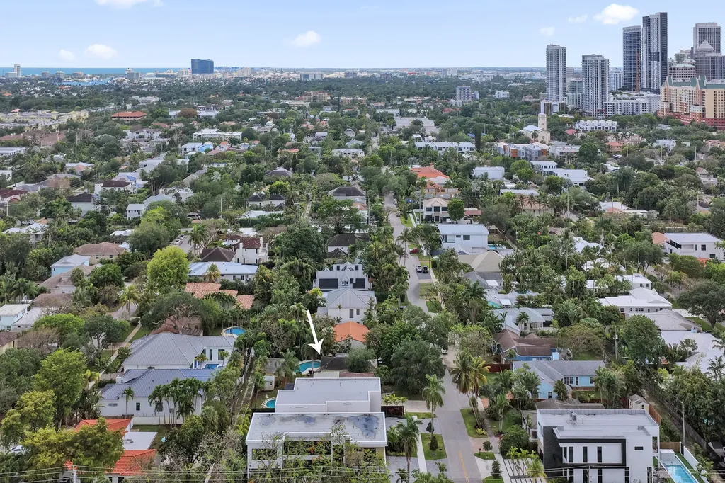 530 NE 11th Avenue Fort Lauderdale FL 33301