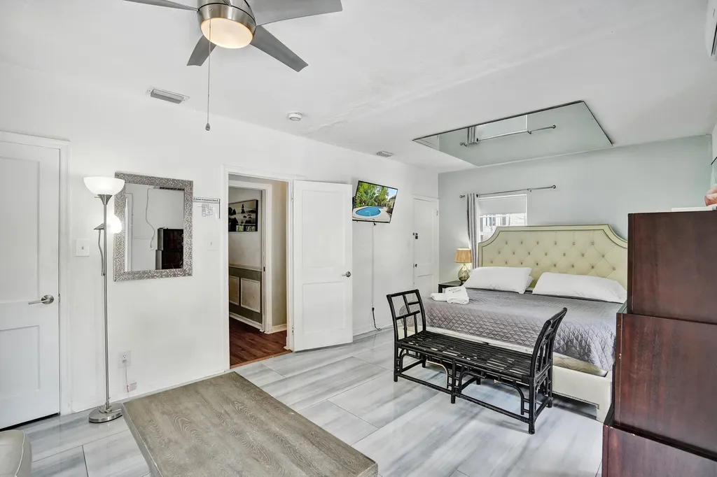 530 NE 11th Avenue Fort Lauderdale FL 33301