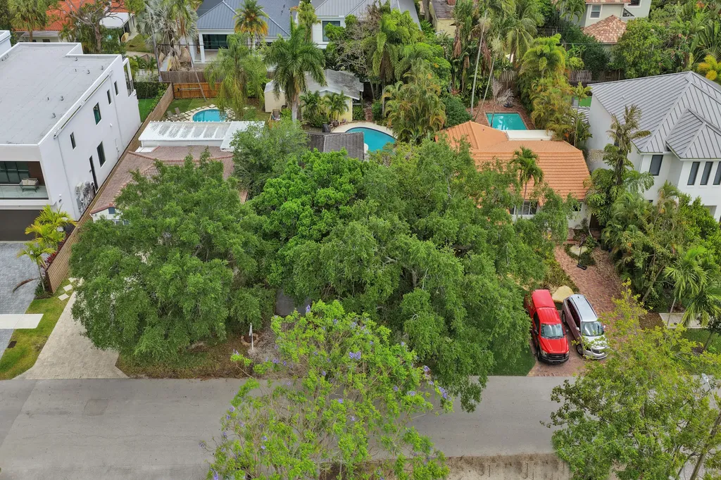 530 NE 11th Avenue Fort Lauderdale FL 33301