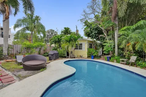 530 NE 11th Avenue Fort Lauderdale FL 33301
