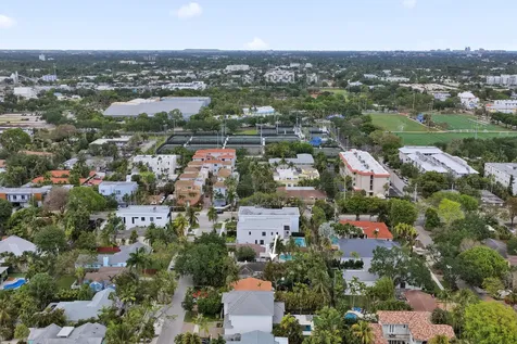 530 NE 11th Avenue Fort Lauderdale FL 33301