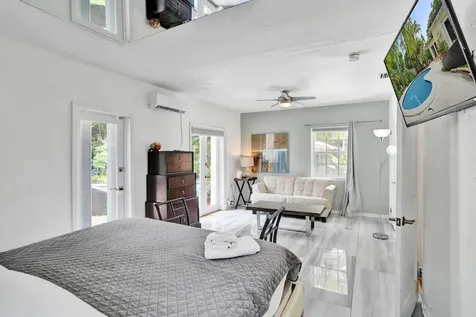 530 NE 11th Avenue Fort Lauderdale FL 33301