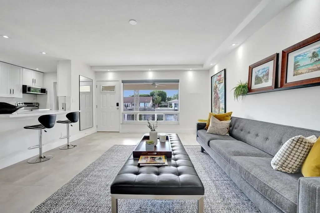 2866 NE 30th Street Fort Lauderdale FL 33306
