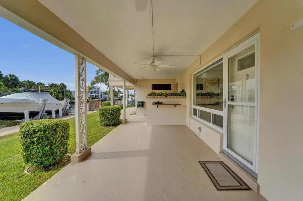 2866 NE 30th Street Fort Lauderdale FL 33306