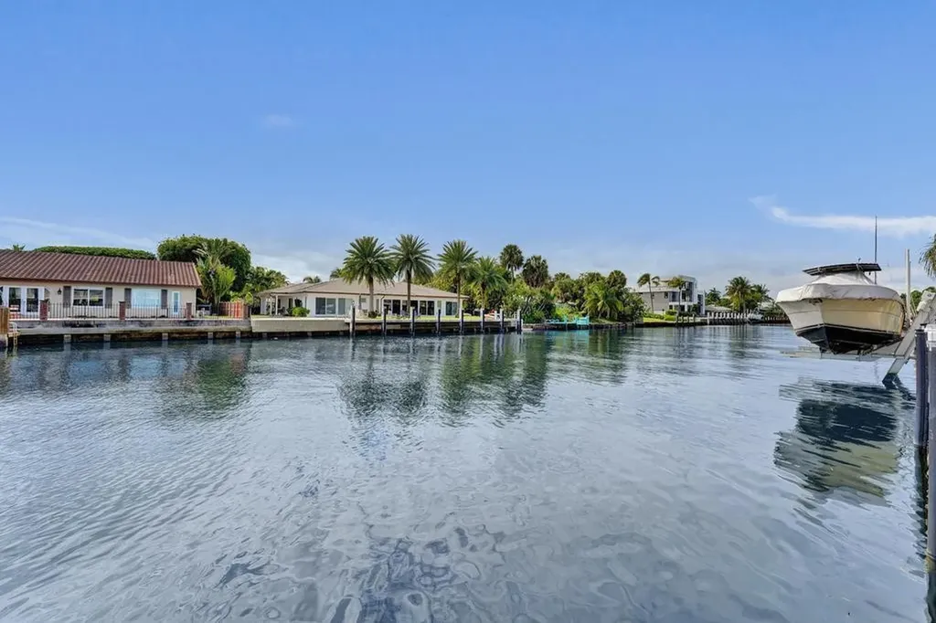 2866 NE 30th Street Fort Lauderdale FL 33306