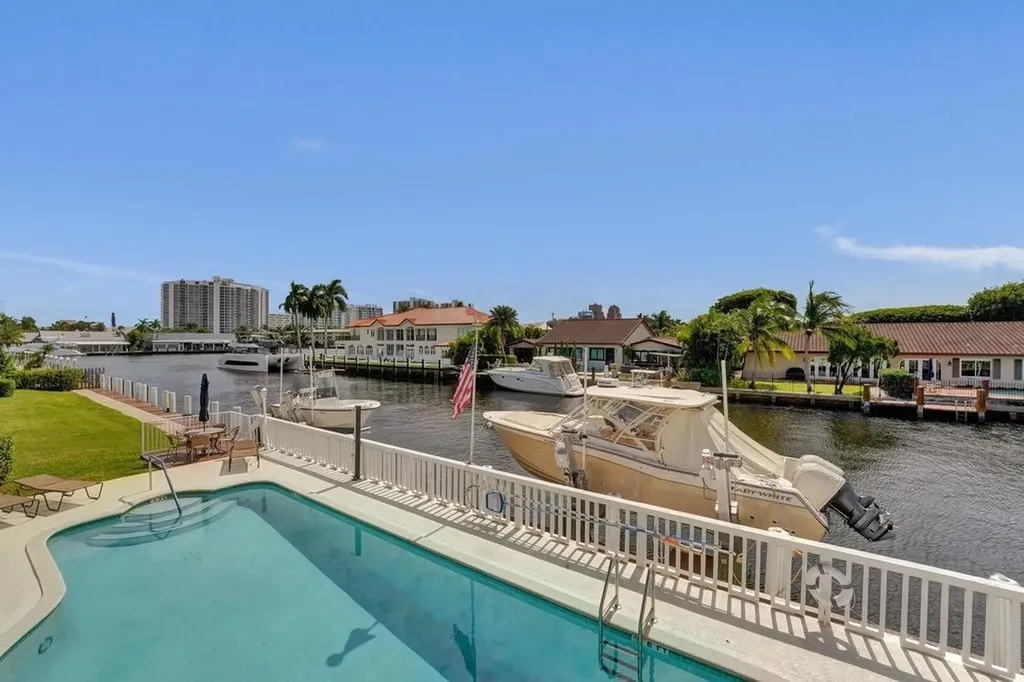 2866 NE 30th Street Fort Lauderdale FL 33306