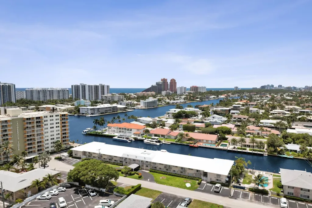 2866 NE 30th Street Fort Lauderdale FL 33306