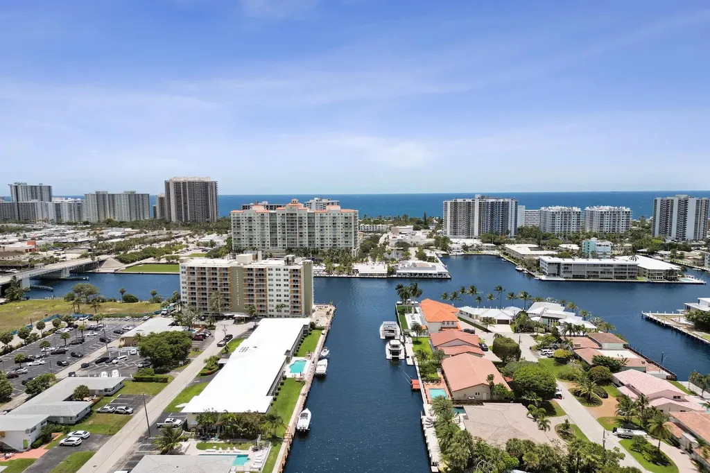 2866 NE 30th Street Fort Lauderdale FL 33306