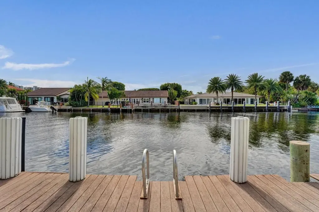2866 NE 30th Street Fort Lauderdale FL 33306