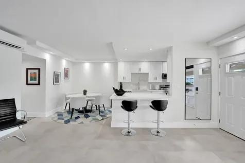 2866 NE 30th Street Fort Lauderdale FL 33306
