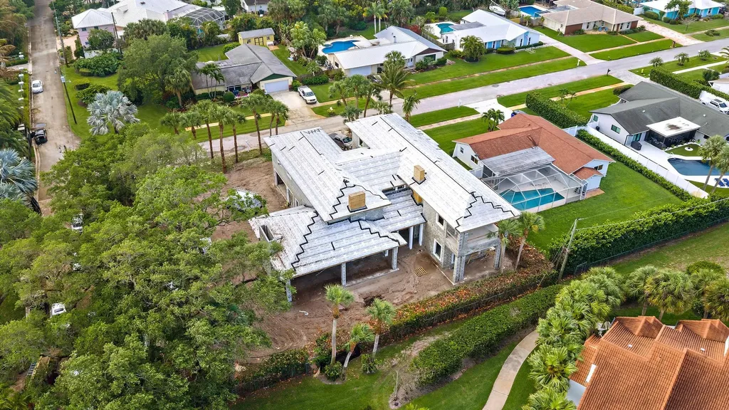 2267 Windsor Road Palm Beach Gardens FL 33410