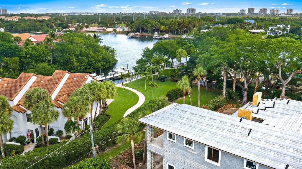 2267 Windsor Road Palm Beach Gardens FL 33410