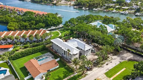 2267 Windsor Road Palm Beach Gardens FL 33410