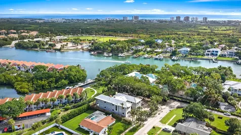 2267 Windsor Road Palm Beach Gardens FL 33410