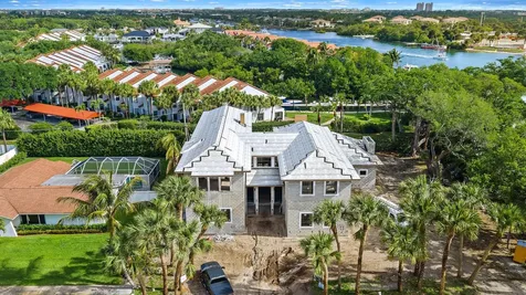 2267 Windsor Road Palm Beach Gardens FL 33410