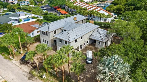 2267 Windsor Road Palm Beach Gardens FL 33410