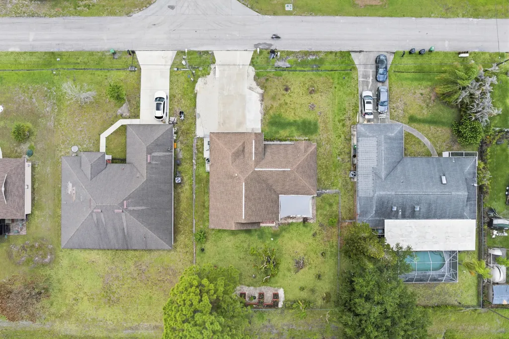 1717 SW Burlington Street Port St Lucie FL 34984