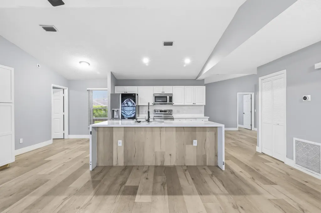 1717 SW Burlington Street Port St Lucie FL 34984