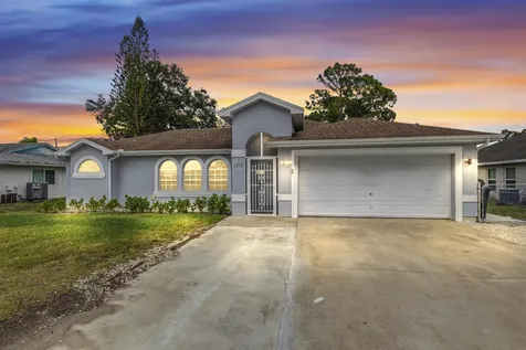 1717 SW Burlington Street Port St Lucie FL 34984
