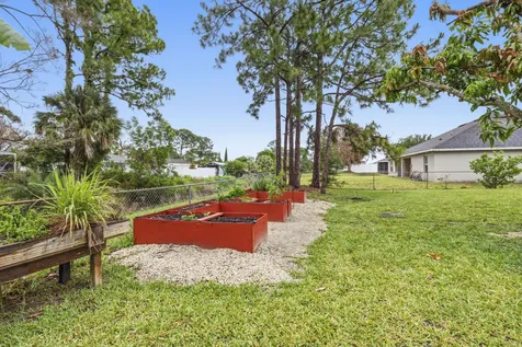 1717 SW Burlington Street Port St Lucie FL 34984