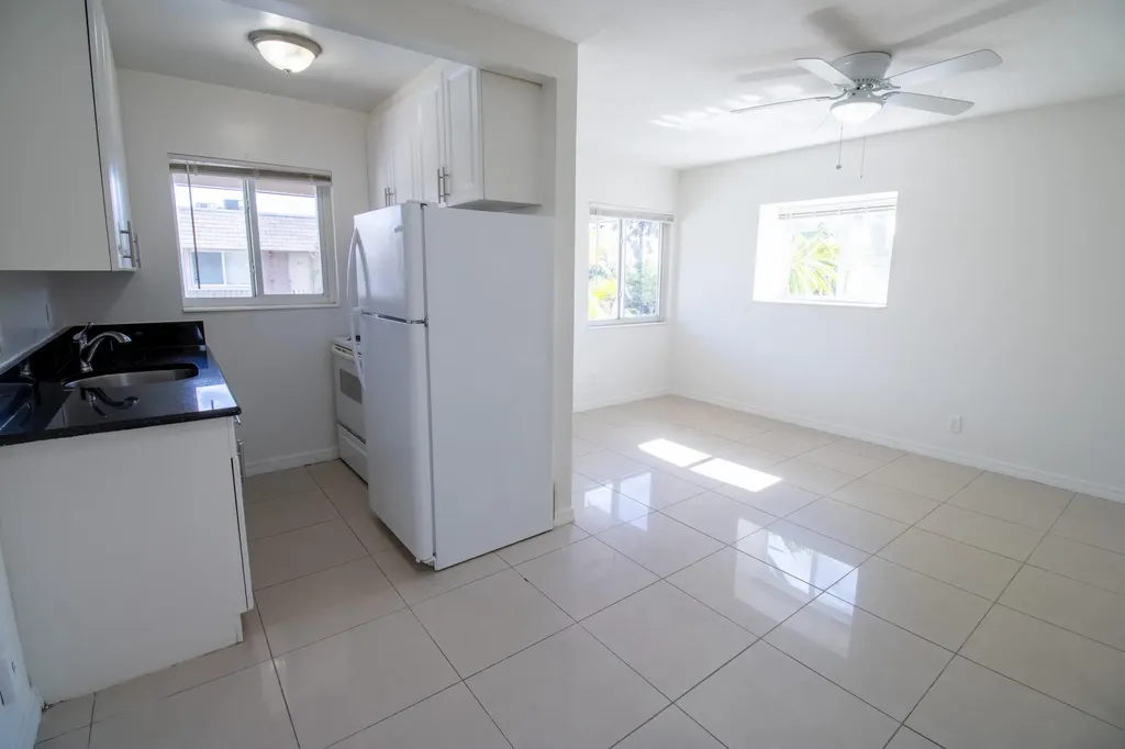1727 Liberty Street Hollywood FL 33020