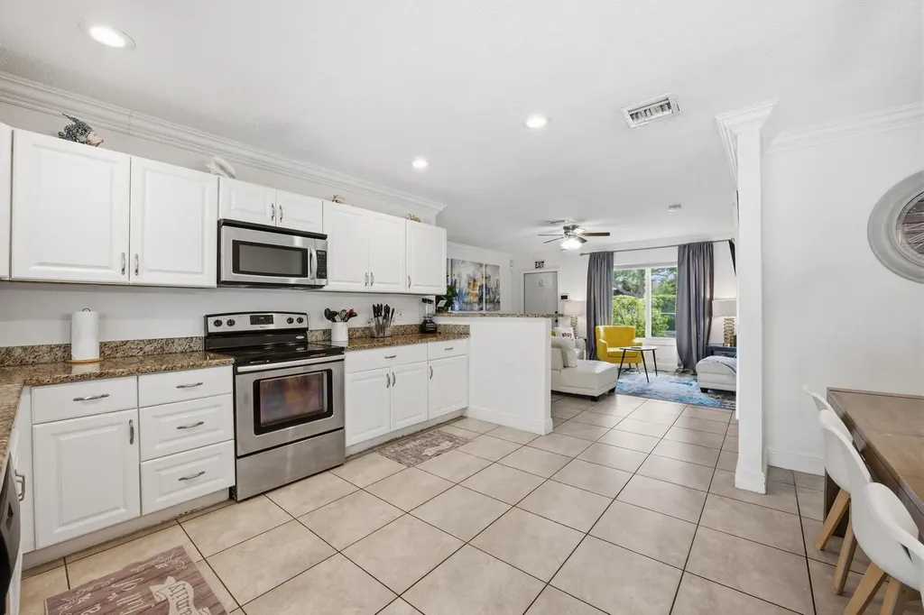 2788 Lake Ida Road Delray Beach FL 33445