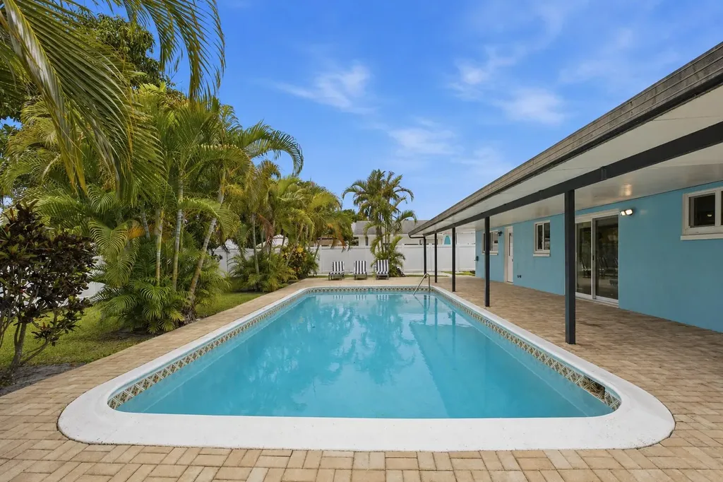 2788 Lake Ida Road Delray Beach FL 33445