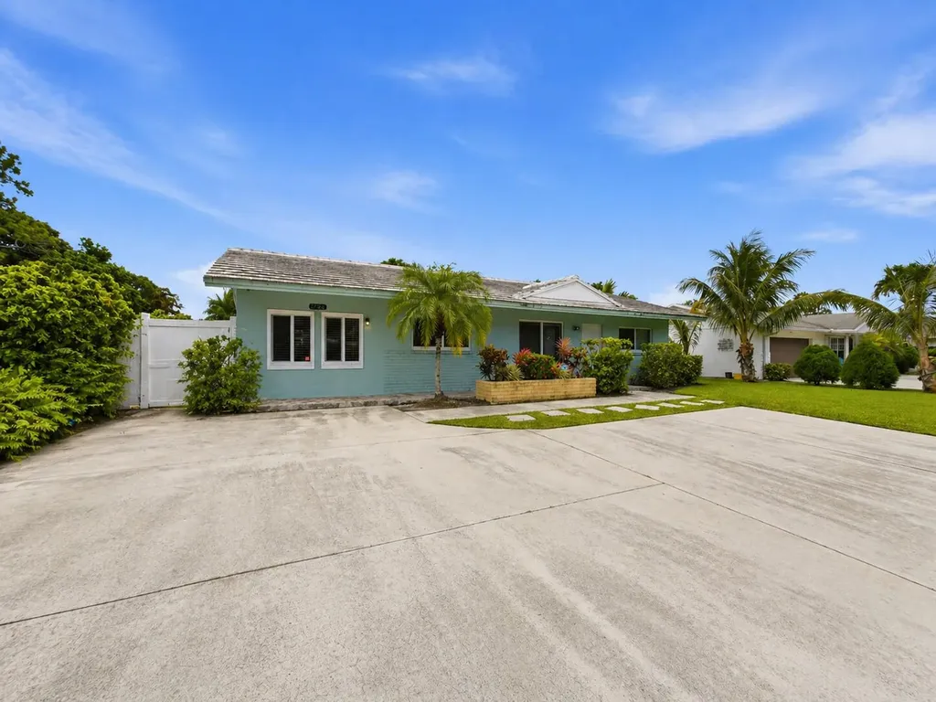 2788 Lake Ida Road Delray Beach FL 33445