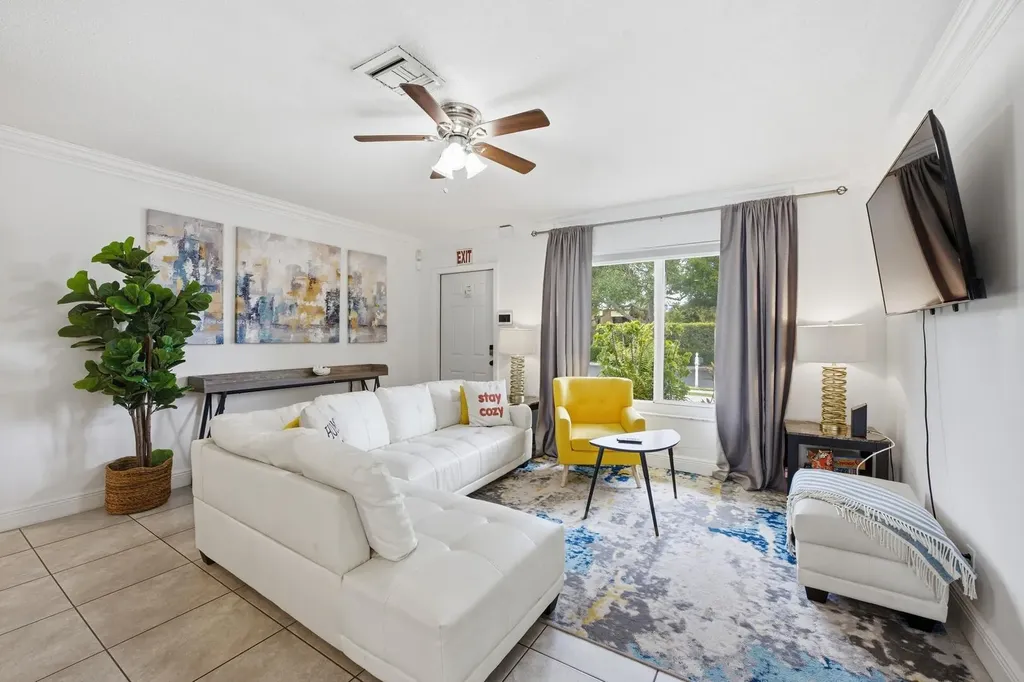 2788 Lake Ida Road Delray Beach FL 33445