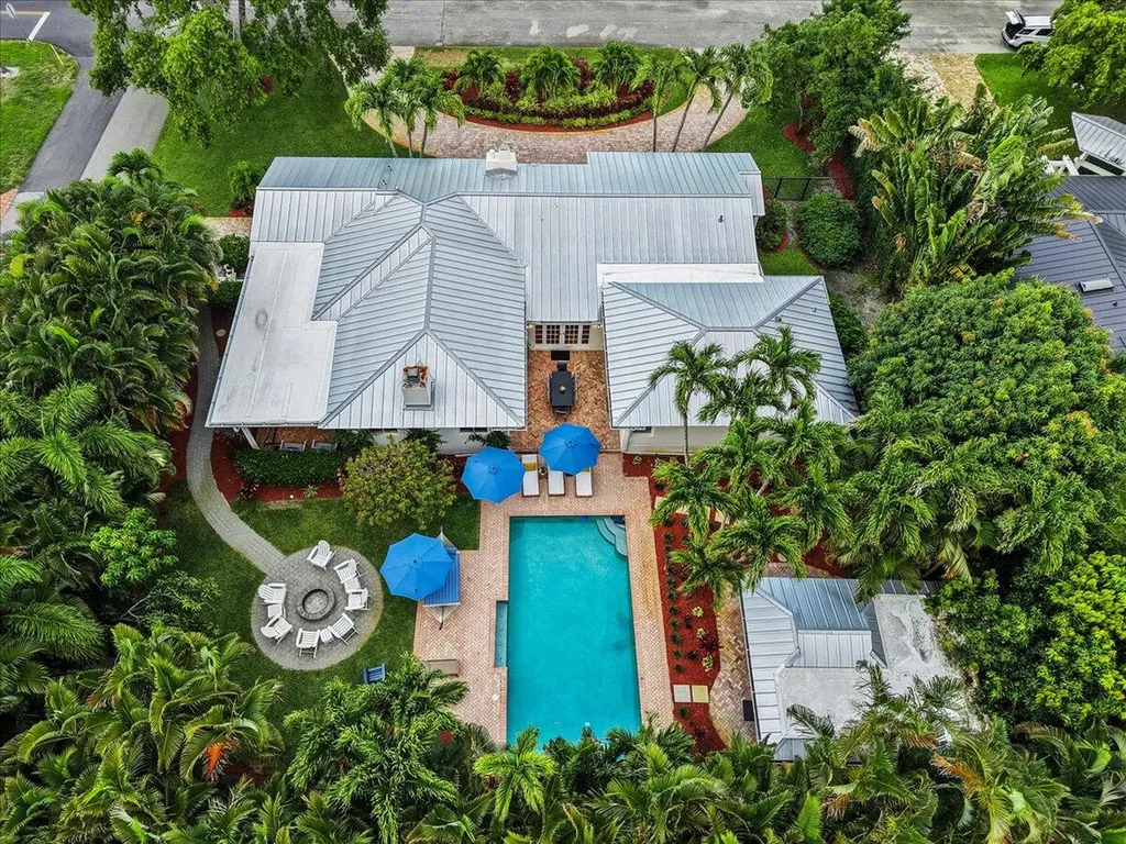 302 NW 11th Street Delray Beach FL 33444