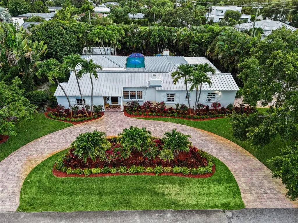 302 NW 11th Street Delray Beach FL 33444