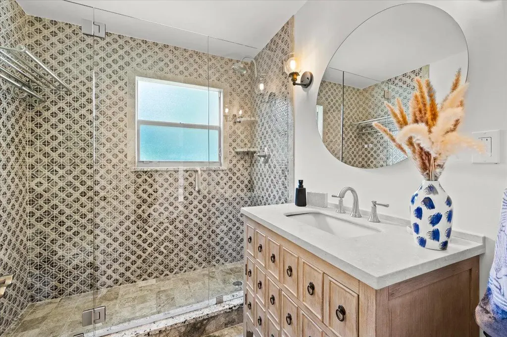 302 NW 11th Street Delray Beach FL 33444