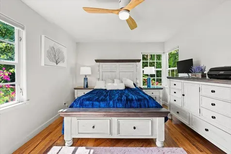 302 NW 11th Street Delray Beach FL 33444