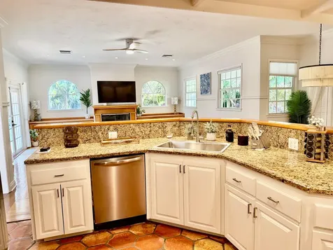 302 NW 11th Street Delray Beach FL 33444