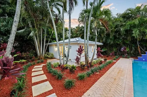 302 NW 11th Street Delray Beach FL 33444