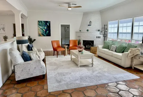 302 NW 11th Street Delray Beach FL 33444