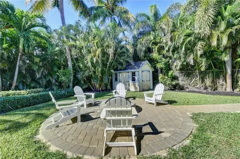 302 NW 11th Street Delray Beach FL 33444