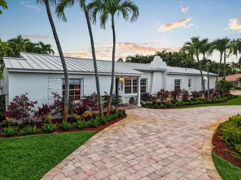 302 NW 11th Street Delray Beach FL 33444