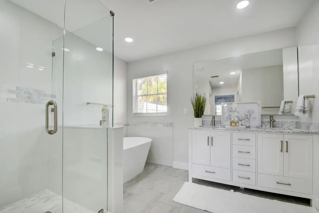 2519 Country Golf Drive Wellington FL 33414