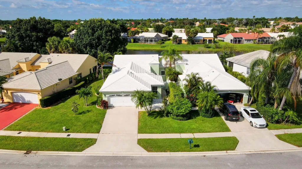 2519 Country Golf Drive Wellington FL 33414
