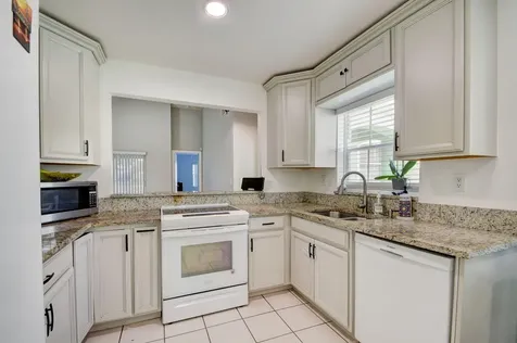 2519 Country Golf Drive Wellington FL 33414