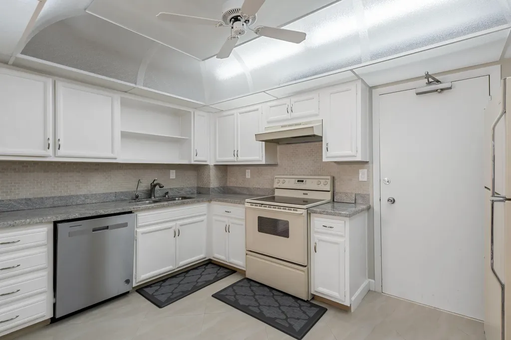 3850 Galt Ocean Drive Fort Lauderdale FL 33308