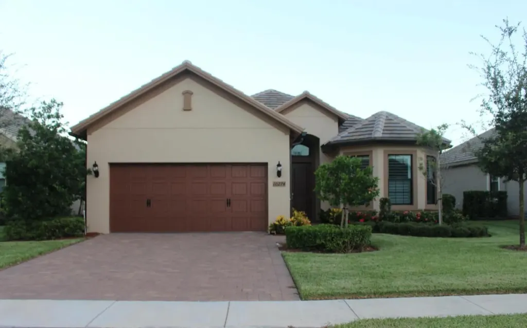 10274 Prato Street Wellington FL 33414