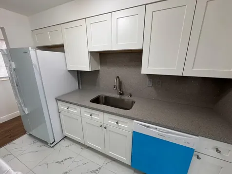 11 NW 56th Street Oakland Park FL 33309