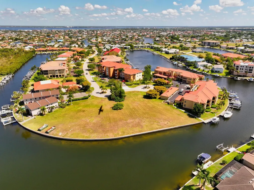 3339 Purple Martin Drive Punta Gorda FL 33950