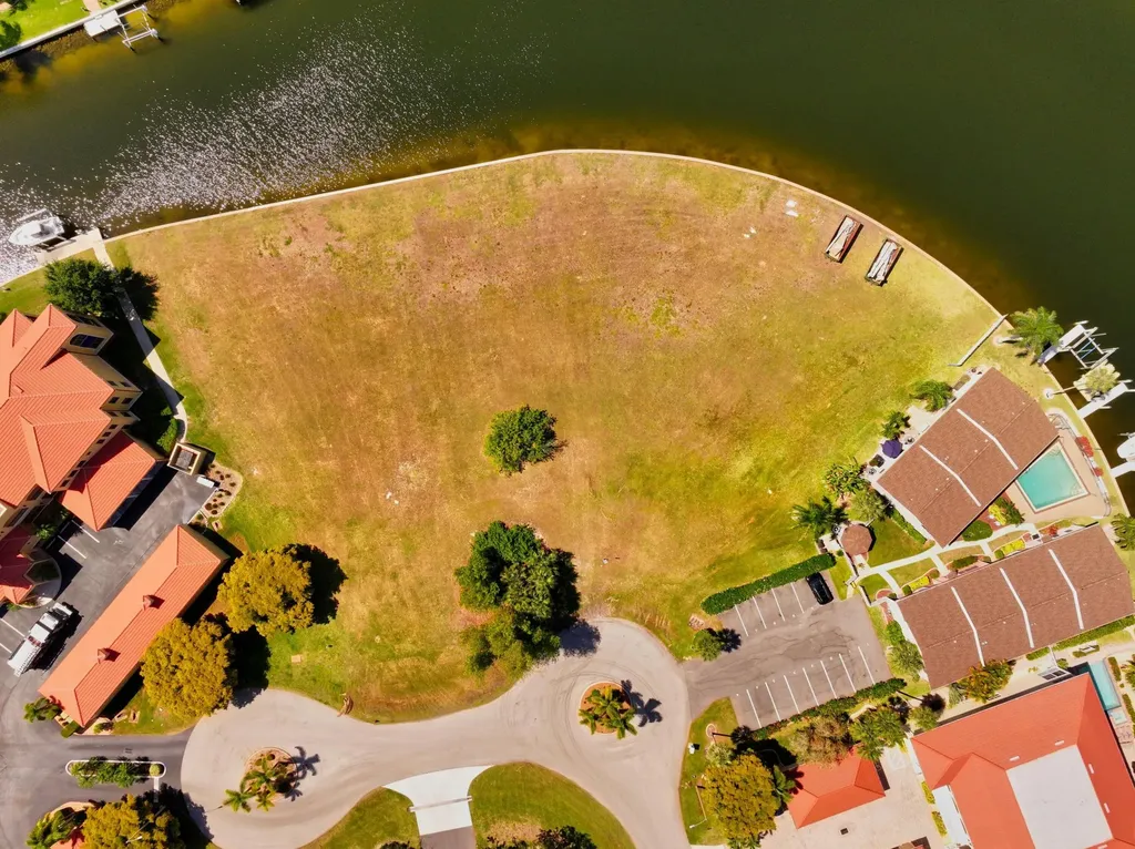 3339 Purple Martin Drive Punta Gorda FL 33950