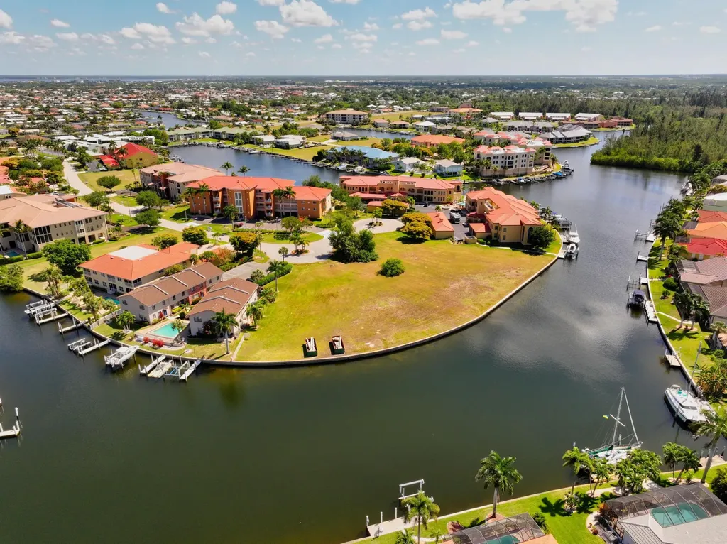 3339 Purple Martin Drive Punta Gorda FL 33950